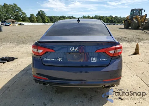 2015 Hyundai Sonata Sport z USA, uszkodzony, nr VIN 5NPE34AF9FH069904